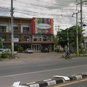 Code KRB8350  2-unit shophouse near Samoeng Intersection 