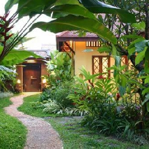 Code 1422 Resort-style house close to Ping river for sale