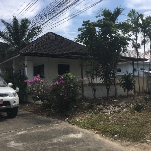 Code 1243 Land with house for sale in Bann Thana Boon